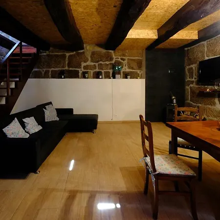 Casa de Férias Casas Do Casinhoto - Casa Vista Aregos *